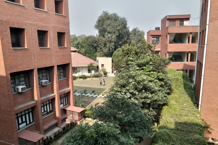 Sri Guru Gobind Singh College of Commerce, New Delhi