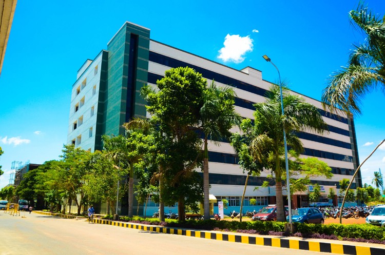 Sri Venkateshwaraa Dental College, Pondicherry