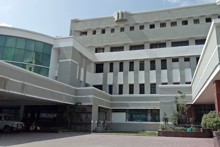 Sri Venkateshwaraa Medical College Hospital & Research Centre, Pondicherry