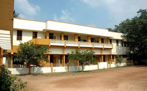 Sri YN College, Narasapuram