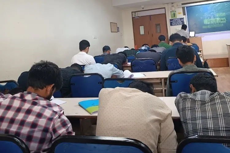 SRM Kattankulathur Dental College, Kanchipuram