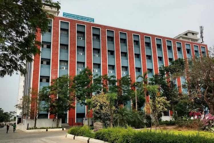 SRM Kattankulathur Dental College, Kanchipuram