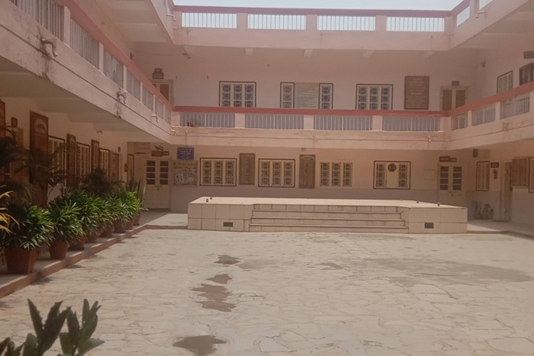 SS Girls College, Gondiya