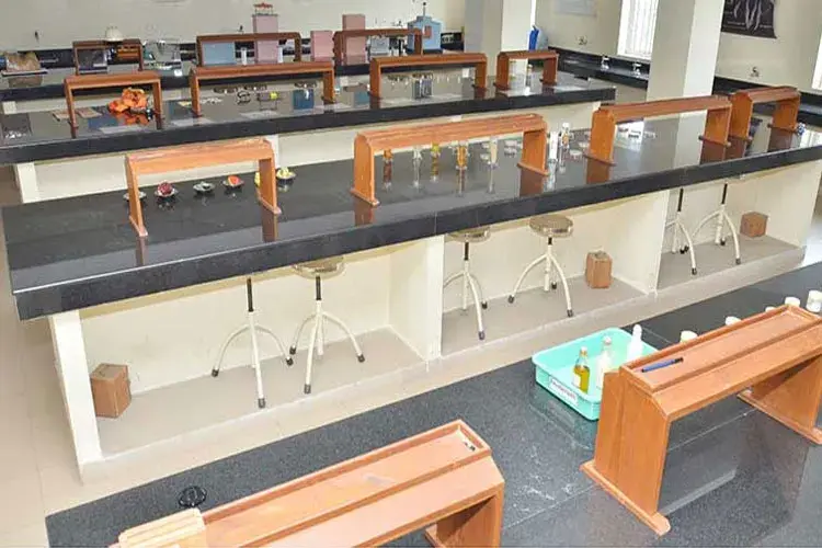 SS Institute of Medical Sciences and Research Centre, Davanagere