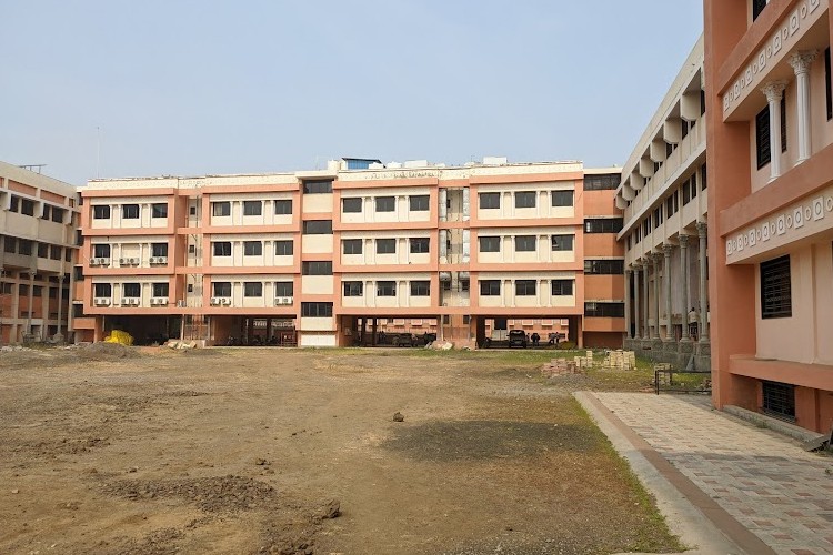 SSBT s College Of Engineering And Technology Jalgaon B Tech Review By 