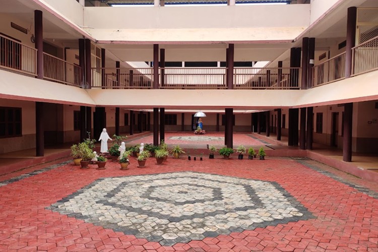 St. Mary's College of Nursing, Lucknow