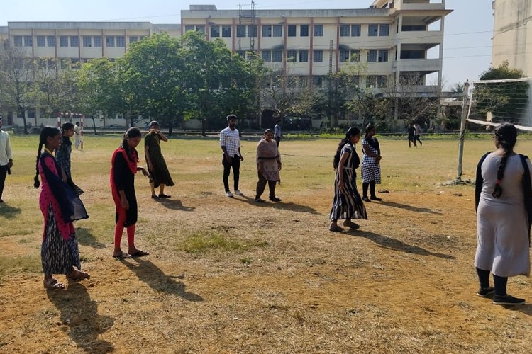 St Peter's College of Engineering and Technology, Avadi