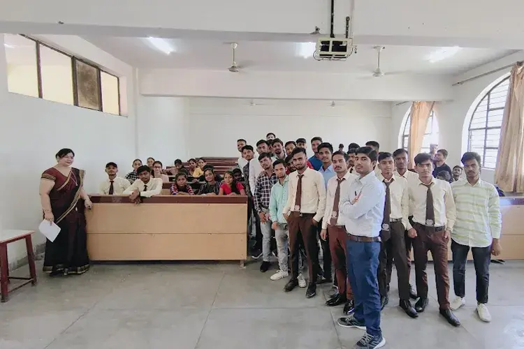 Subharti Institute of Technology and Engineering, Meerut