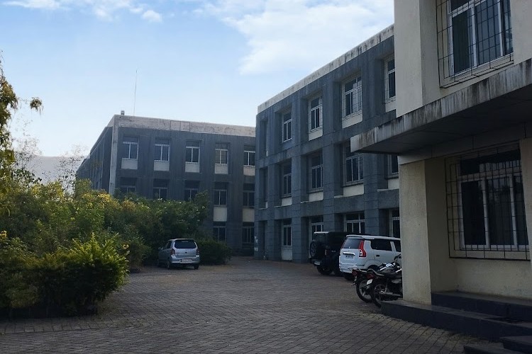 Suman Ramesh Tulsiani Technical Campus Faculty of Engineering, Pune