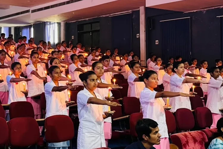 Sumandeep Nursing College, Vadodara