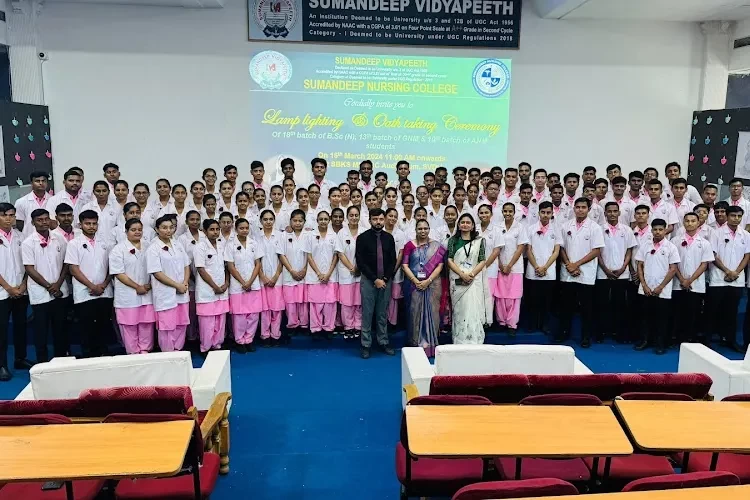 Sumandeep Nursing College, Vadodara