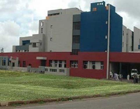 Surat Municipal Institute of Medical Education & Research, Surat