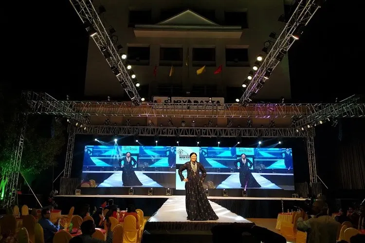 Suryadatta College of Management, Information Research and Technology, Pune