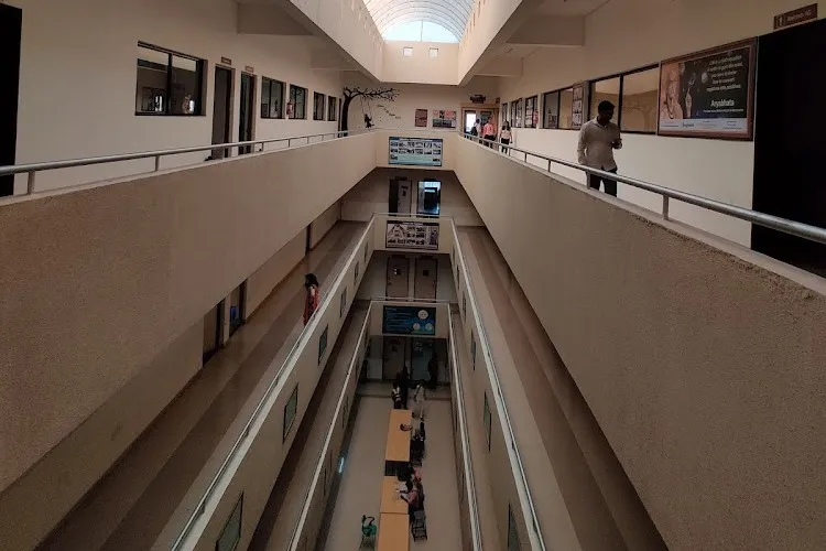 Suryadatta College of Management, Information Research and Technology, Pune