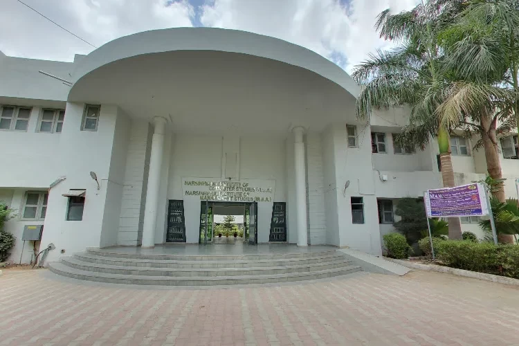 SV Institute of Management, Kadi