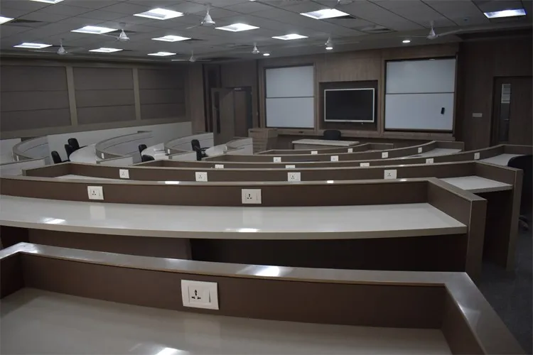 SVKM's Narsee Monjee Institute of Management Studies, Dhule