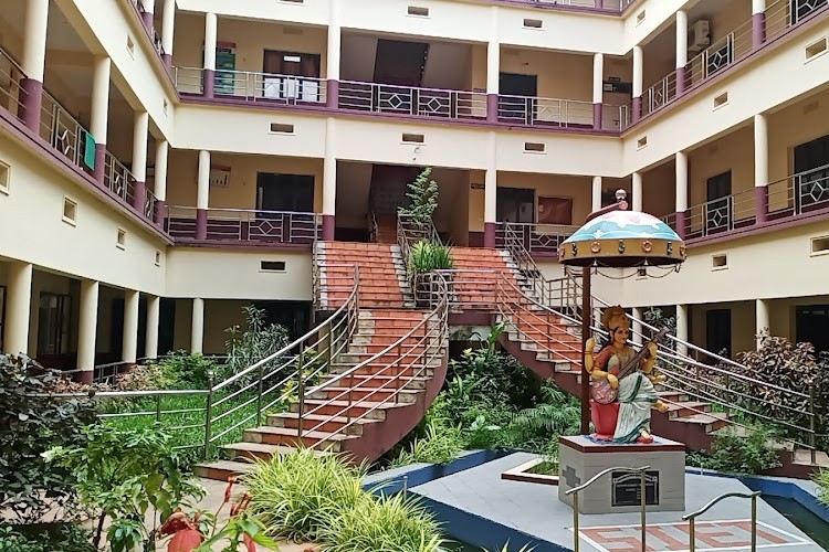 Swarnandhra College of Engineering and Technology, West Godavari