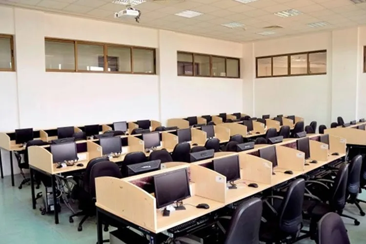 Symbiosis School of Banking and Finance, Pune