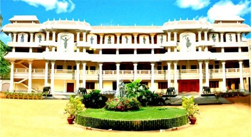Tamilavel Umamaheswaranar Karanthai Arts College, Thanjavur