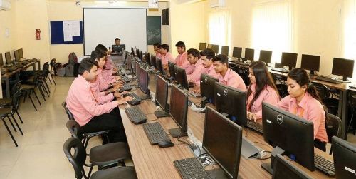 TeamLease Skills University, Vadodara