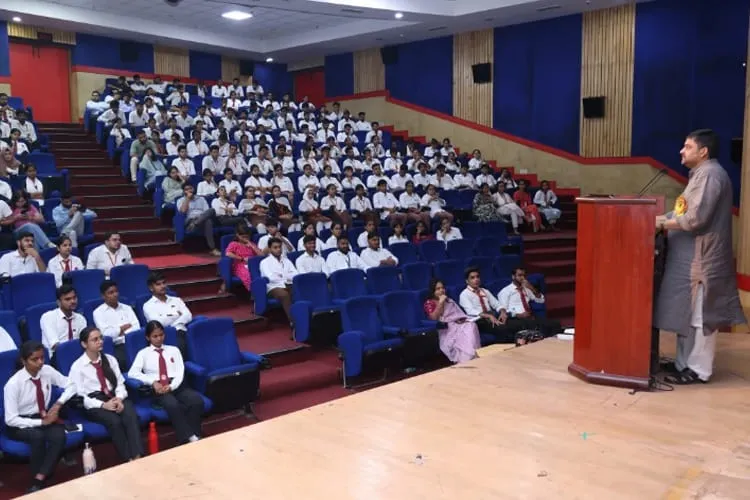 Teerthanker Mahaveer Medical College and Research Center, Moradabad