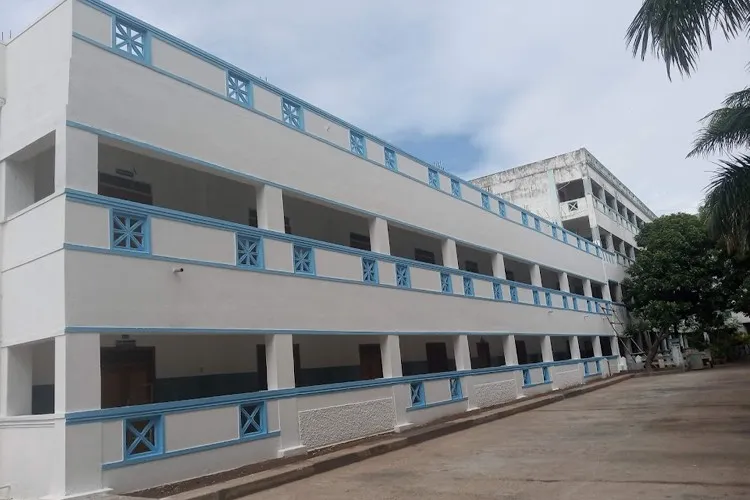 Thanthai Roever College of Nursing, Perambalur