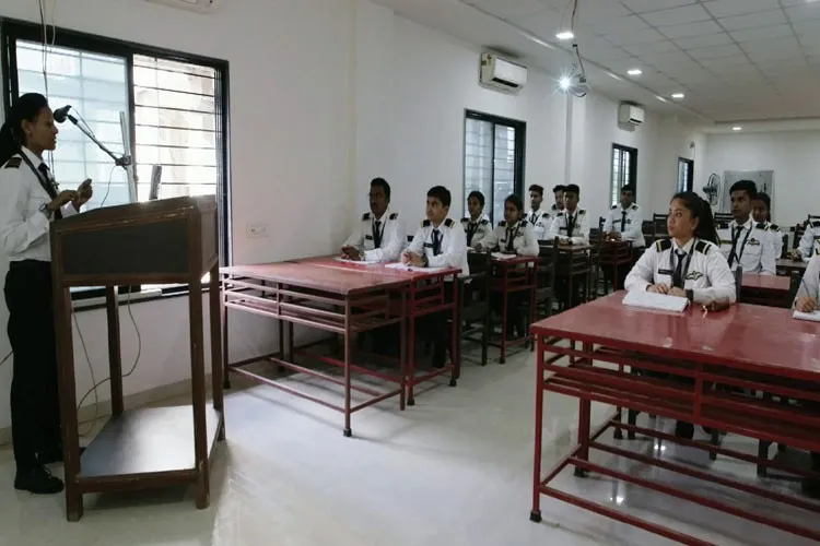 The Bombay Flying Club, Mumbai