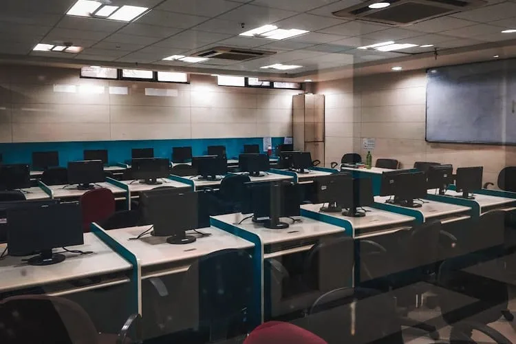 The Heritage College, Kolkata