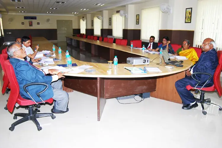 Thiruvalluvar University, Vellore