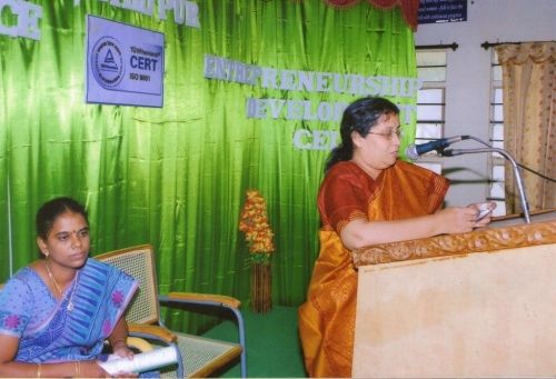 Tiruppur Kumaran College for Women, Tiruppur