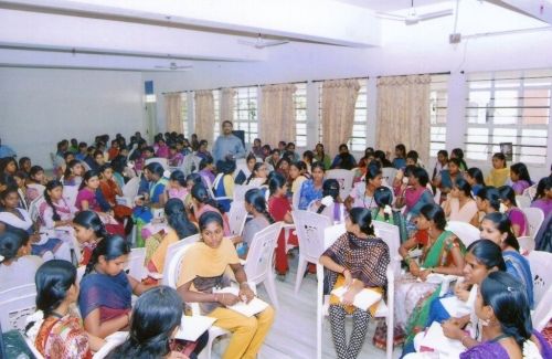 Tiruppur Kumaran College for Women, Tiruppur