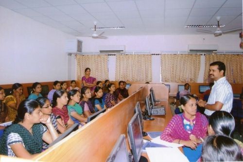 Tiruppur Kumaran College for Women, Tiruppur