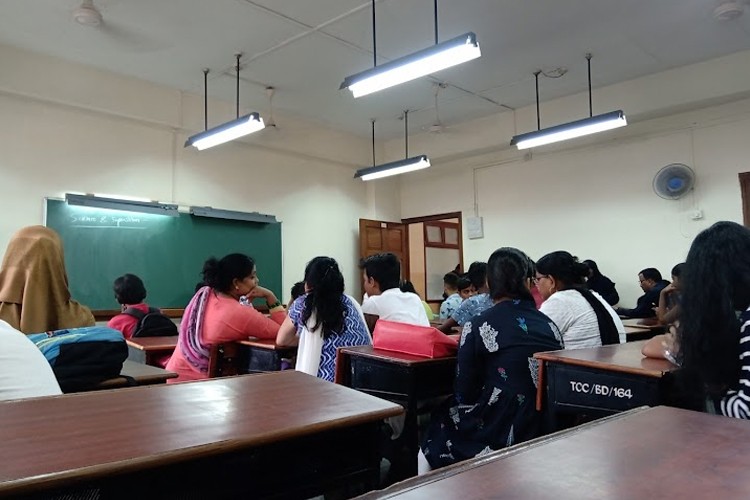 Tolani College of Commerce, Mumbai