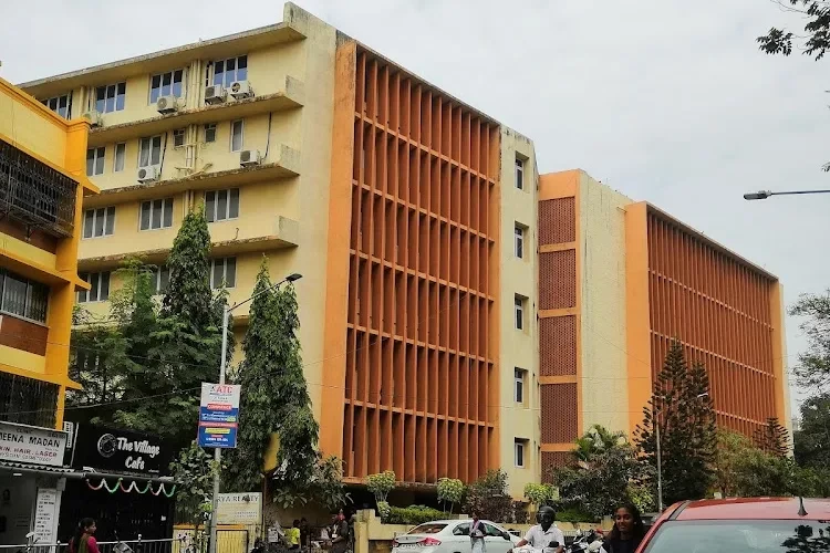 Tolani College of Commerce, Mumbai