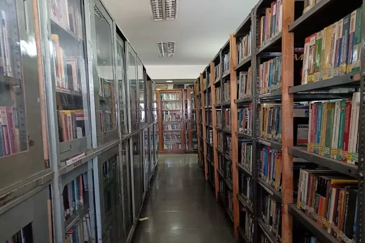 Tolani College of Commerce, Mumbai