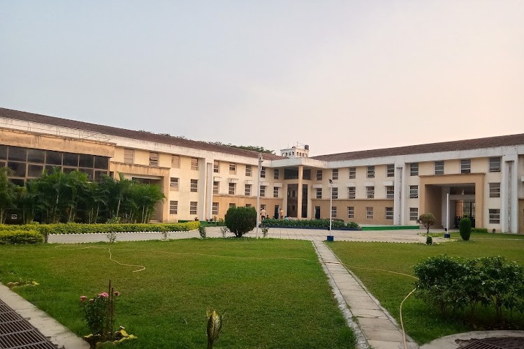 Tolani Maritime Institute, Pune