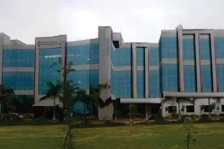 Tulsiramji Gaikwad-Patil College of Architecture, Nagpur