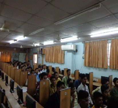 Udhana Citizen Commerce College Campus Tour, Surat 