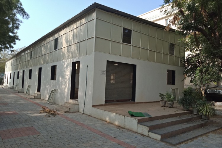 Umiya Arts and Commerce College for Girls, Ahmedabad