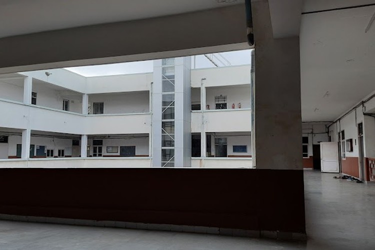 Umiya Arts and Commerce College for Girls, Ahmedabad