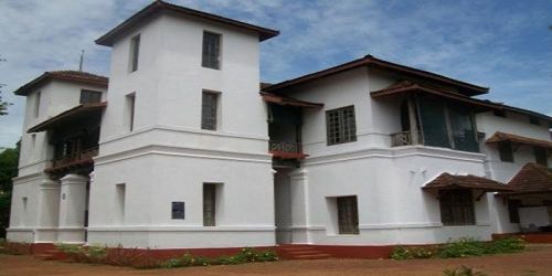 Union Christian College, Aluva