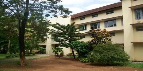 UC College, Aluva