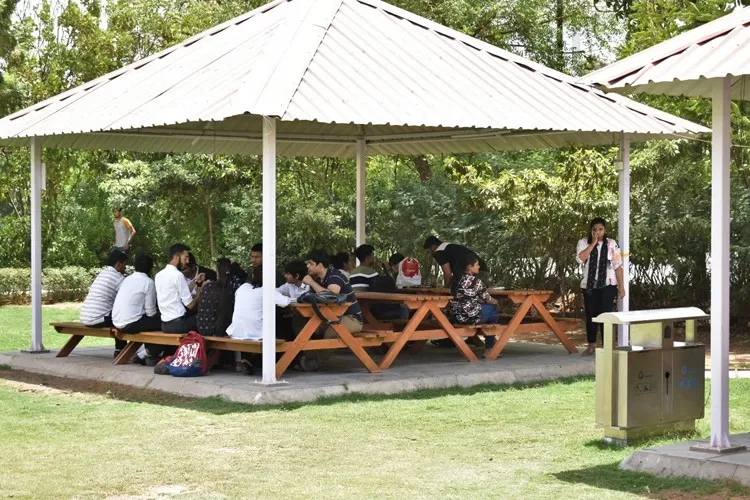 Unitedworld Institute of Technology, Gandhinagar