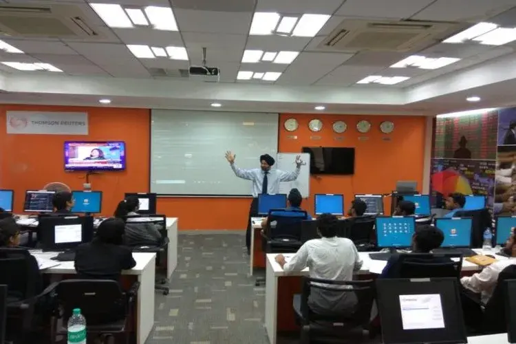 Universal AI University, Karjat