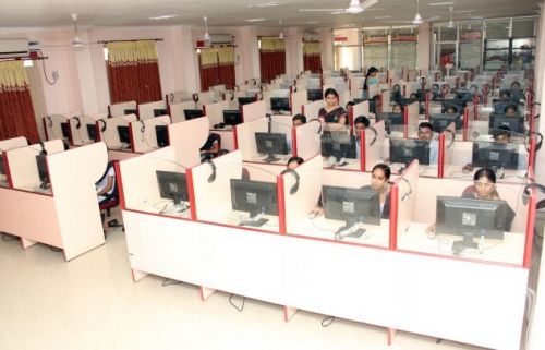 Universal College of Engineering and Technology, Guntur