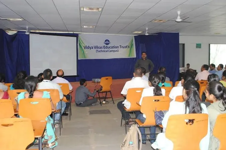 Universal College of Engineering, Thane