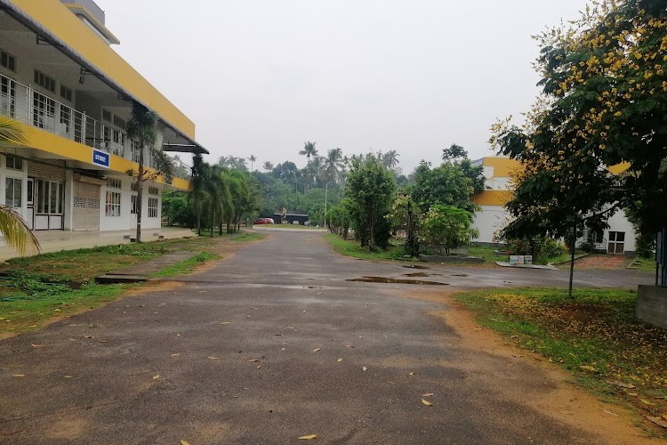 Universal Engineering College, Thrissur