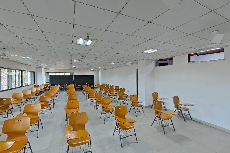 Universal SkillTech University, Vasai