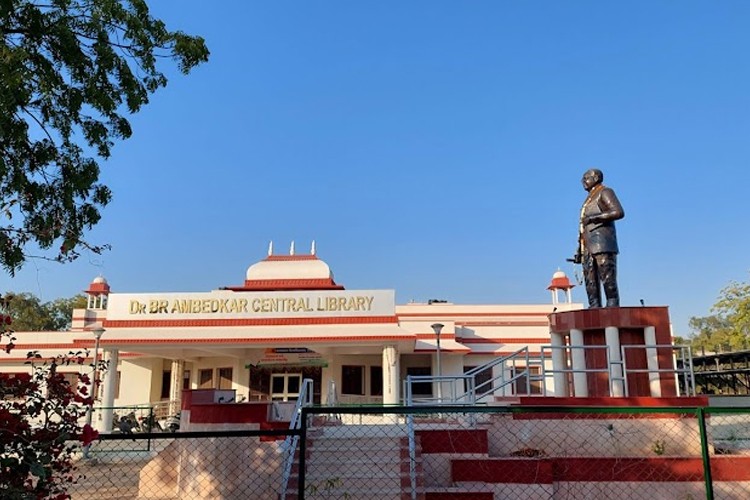 University of Rajasthan, Jaipur