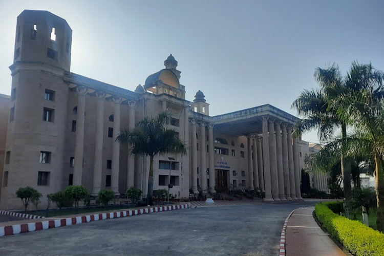 Veer Madho Singh Bhandari Uttarakhand Technical University, Dehradun